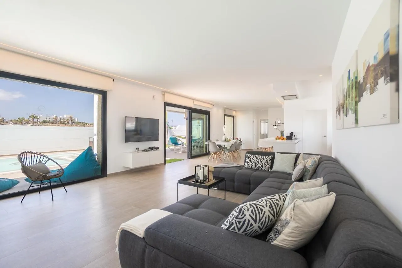Sea Breeze Villas Lapa And Claca Playa Blanca