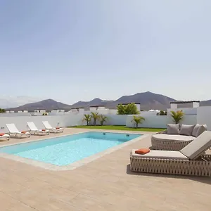 Villa Homu Aura Fantastica Con Piscina Privada, Playa Blanca (Lanzarote)