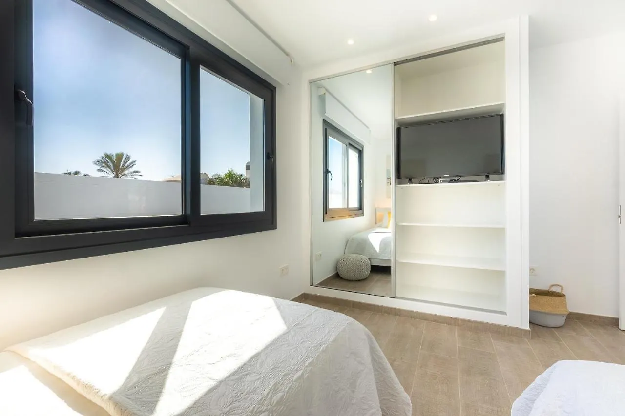 Sea Breeze Villas Lapa And Claca Playa Blanca