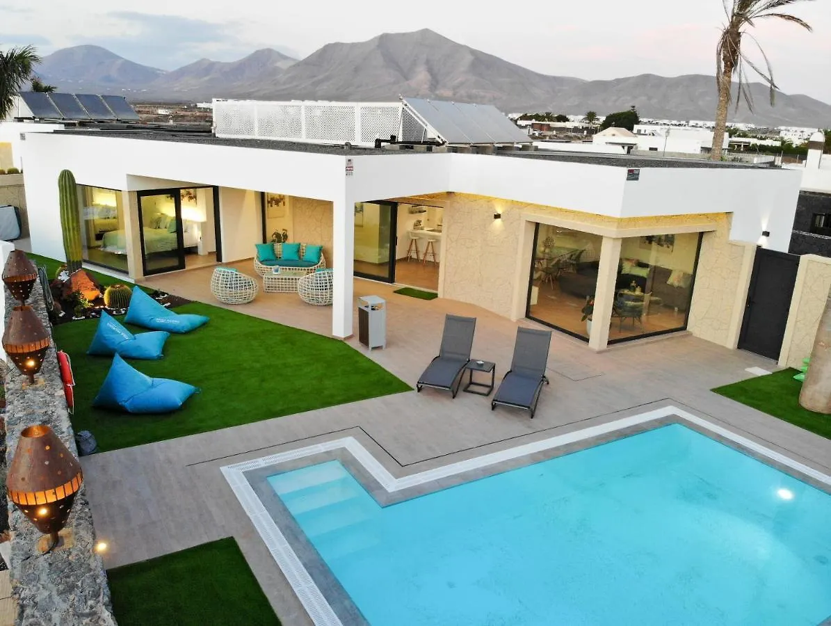 Sea Breeze Villas Lapa And Claca Playa Blanca  0*, Playa Blanca (Lanzarote)